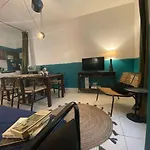 Invitation Au Voyage, Patio Prive 아파트 세테